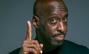 Para un profesional de la limpieza contar con productos químicos ultraconcentrados sin agua permite elevar los estándares de calidad y eficiencia.