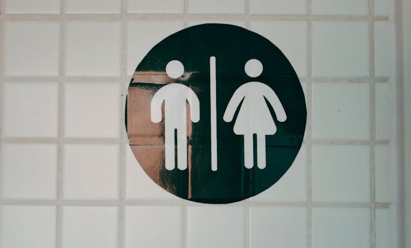 cómo limpiar el baño de manera rápida y sin complicaciones es la pregunta que todos se hacen