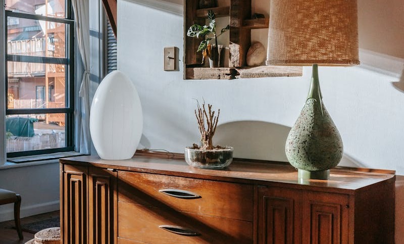 Los productos para limpiar muebles de madera pueden tener un efecto positivo o negativo. Descubre los mejores