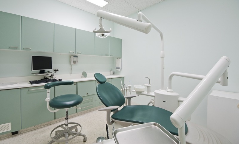 La limpieza e higiene en clínica dental son temás de crucial importancia para los profesionales