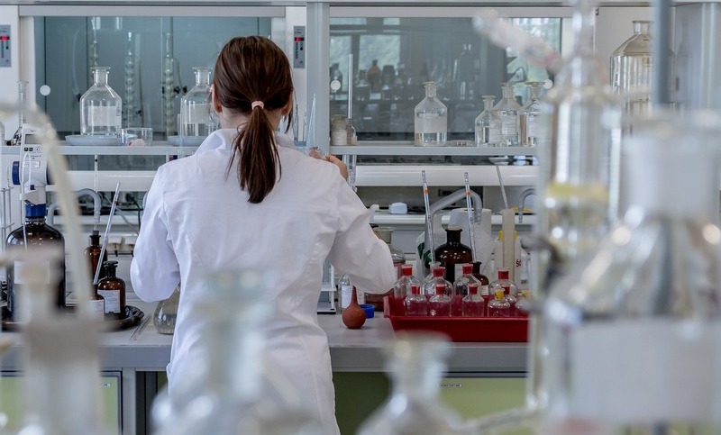 Limpieza en Salas Blancas: Una prioridad en la industria