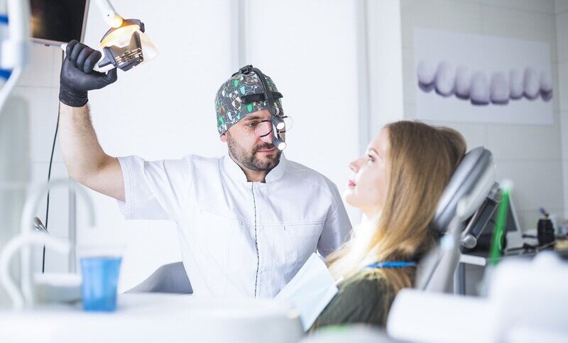 En cuanto a limpieza e higiene en clínica dental los profesionales de odontología no se la pueden jugar