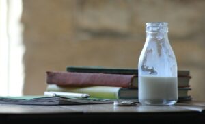Los sistemas de limpieza por recirculación en la industria de la leche son claves para la higiene